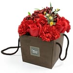 Bouquet de Flores de Sabão – Rosas Vermelhas e Cravos