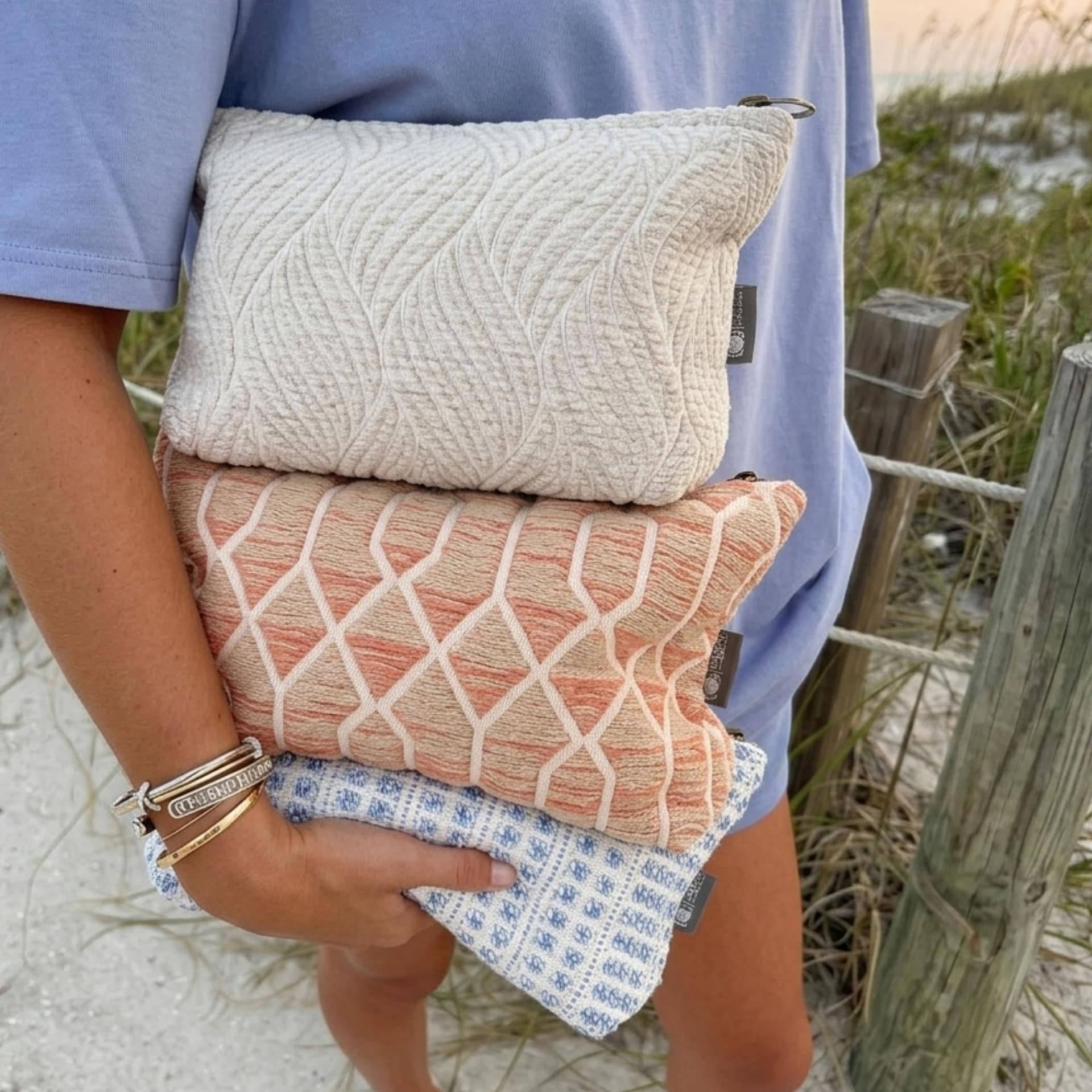 Necessaire Nomad Sari Jacquard Indiano - Rose Lattice - Image 9