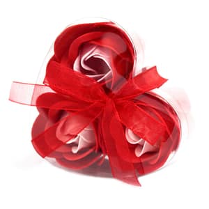 Conjunto de 3 Flores de Sabão em Caixa em Forma de Coração - Rosas Vermelhas