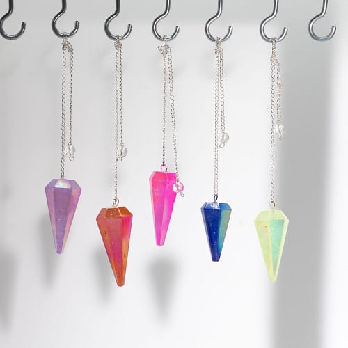 Pêndulo de Seis Faces - Cristal Aurora Verde Pálido - 4 Cm
